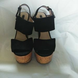Zara woman peep Toe Faux Cork Platform Black Suede